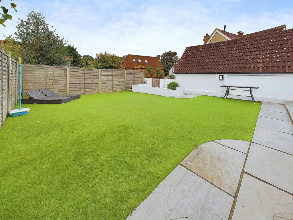 Additional property image - Sandown Road, Soutwick