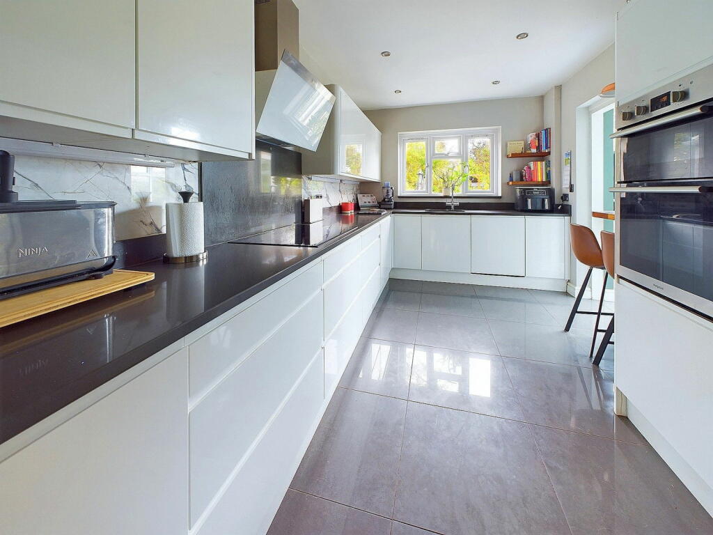 Additional property image - Parkside, Shoreham by Sea