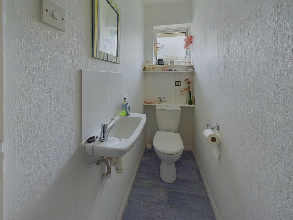 Additional property image - Shingle Road, Shoreham by Sea