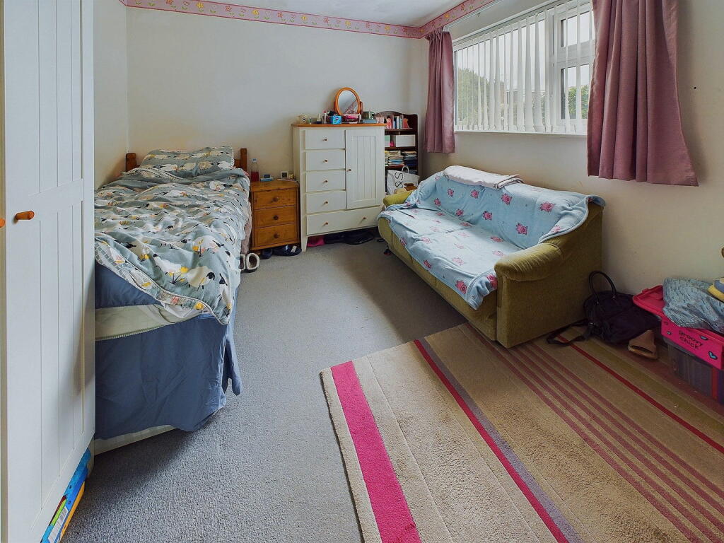 Additional property image - Shingle Road, Shoreham by Sea