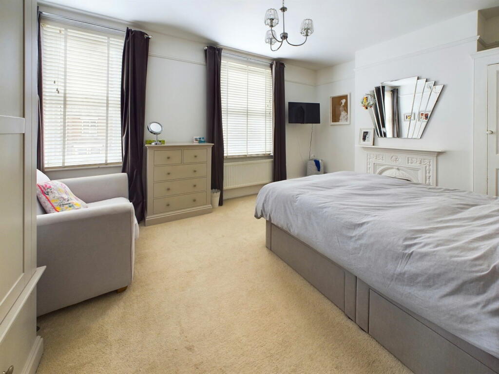Additional property image - Gordon Road, Shoreham-by-Sea