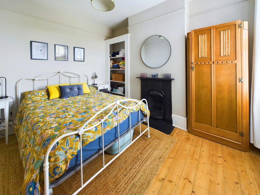 Additional property image - Gordon Road, Shoreham-by-Sea