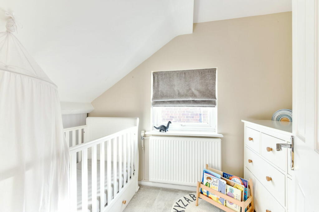 Additional property image - Mill Hill Close, Shoreham by Sea
