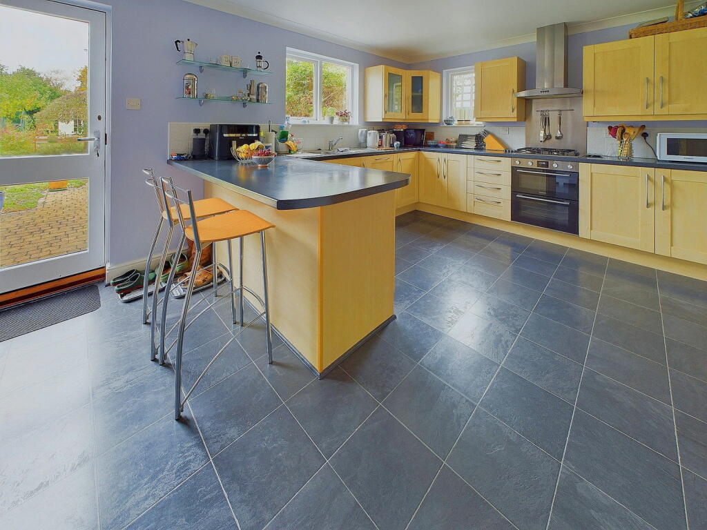 Additional property image - Hamfield Avenue, Shoreham by Sea