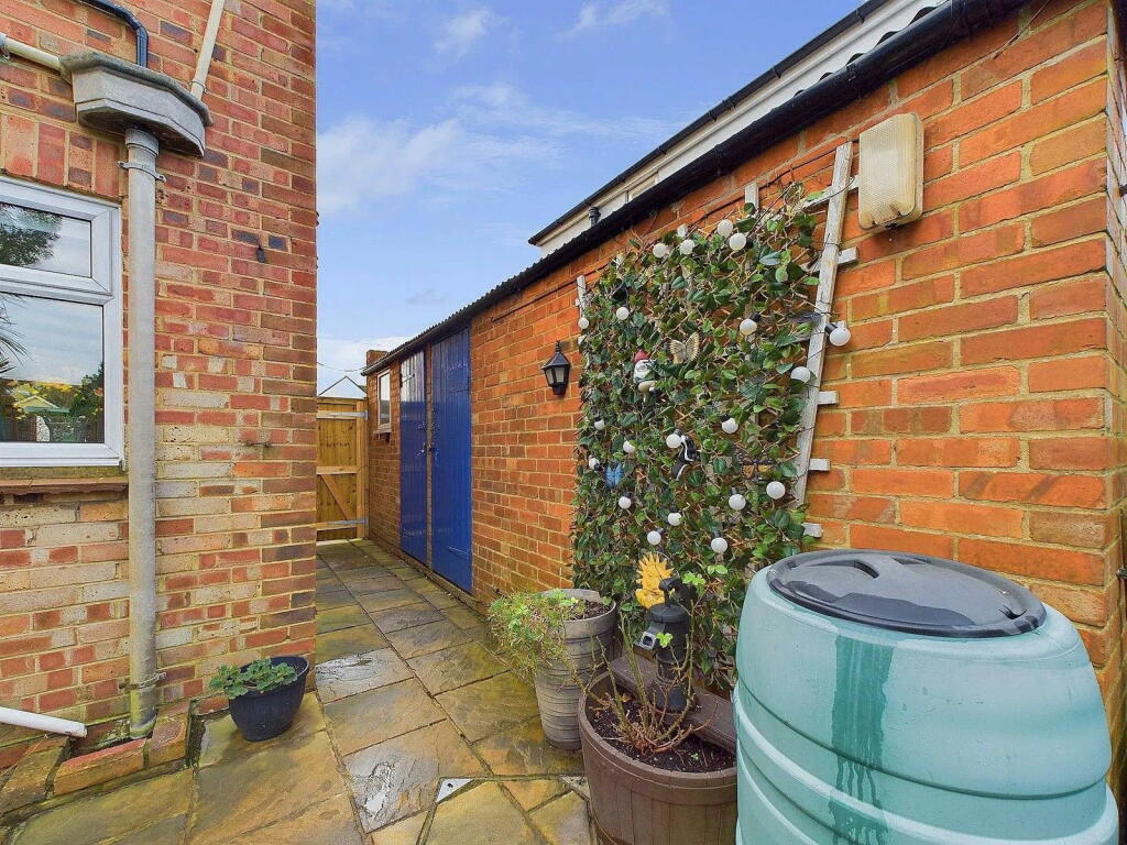 Additional property image - Wilmot Road, Shoreham by Sea