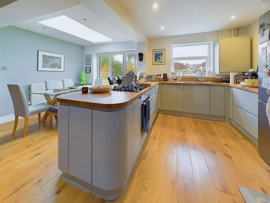 Additional property image - The Crescent, Southwick
