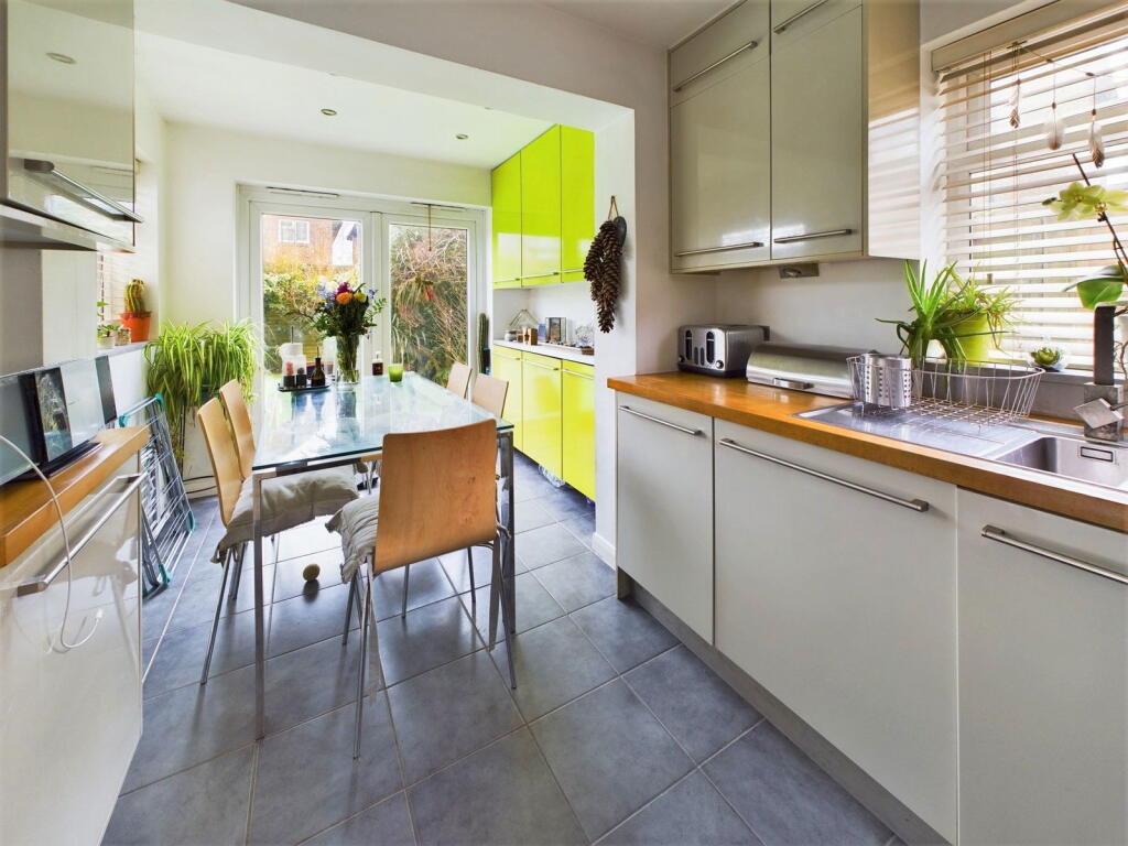 Additional property image - Mariners Close,Shoreham-by-sea,West Sussex,BN43 5LU