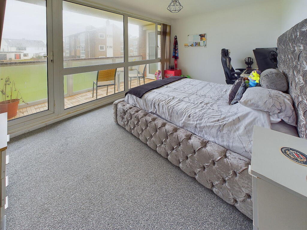 Additional property image - Beach Green, Shoreham by Sea