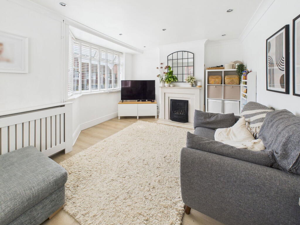 Main image of property: Broomfield Drive, Portslade