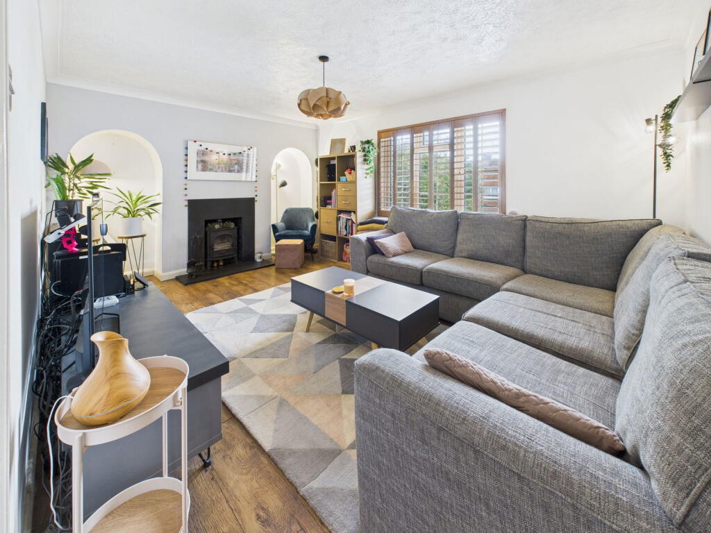 Main image of property: Cromleigh Way, Southwick