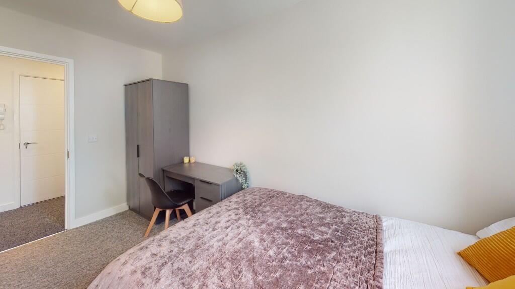Additional property image - Whiteladies Road, Bristol, BS8