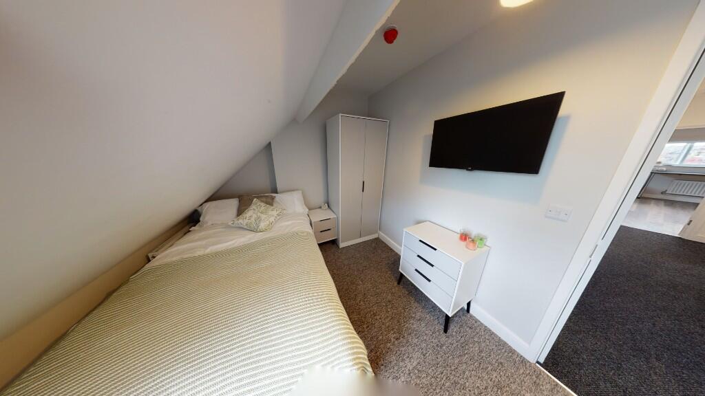 Additional property image - Whiteladies Road, Bristol, BS8