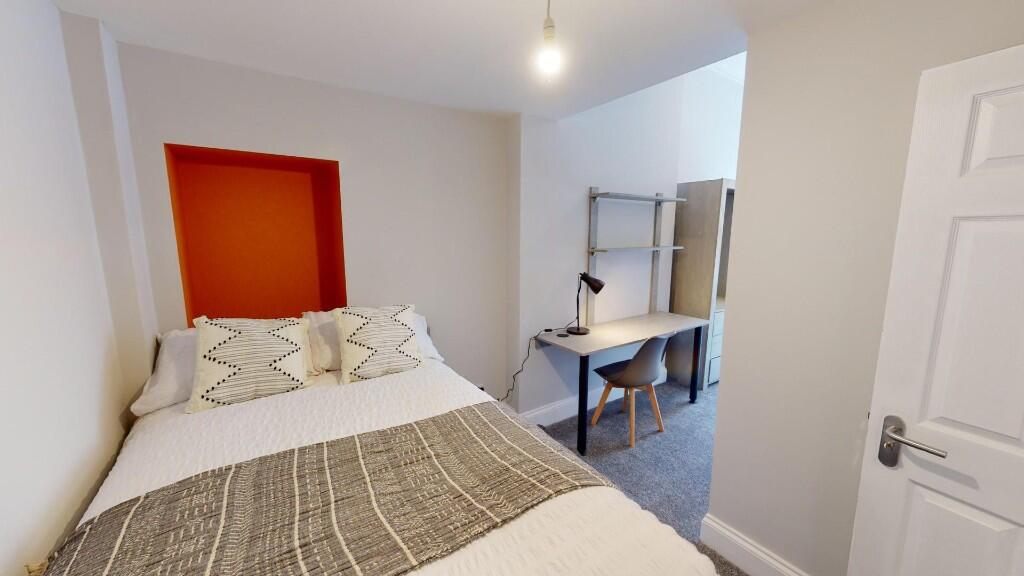 Additional property image - St. Nicholas Street, Bristol, BS1