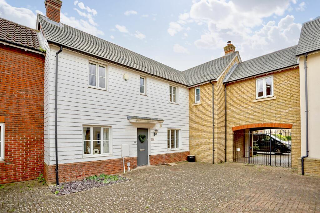 3 bedroom terraced house for sale in Stocker Way, Eynesbury, St. Neots