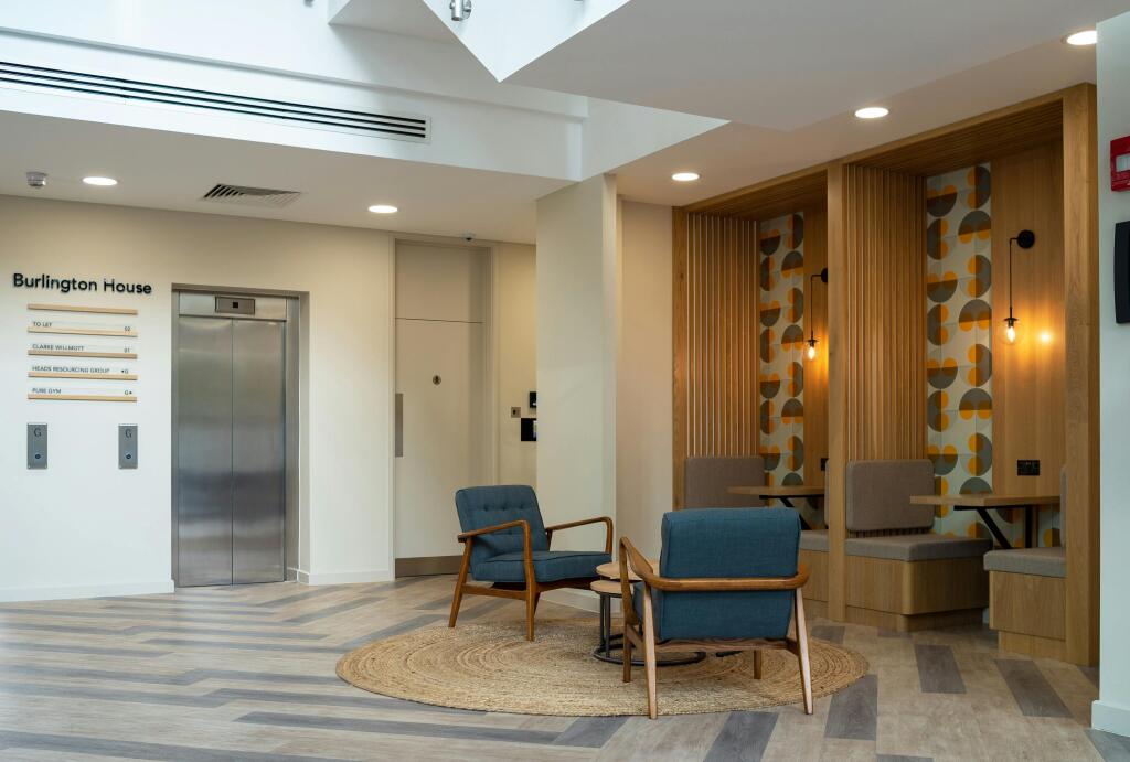 Botleigh Burlington Lobby  Oct 221.jpg