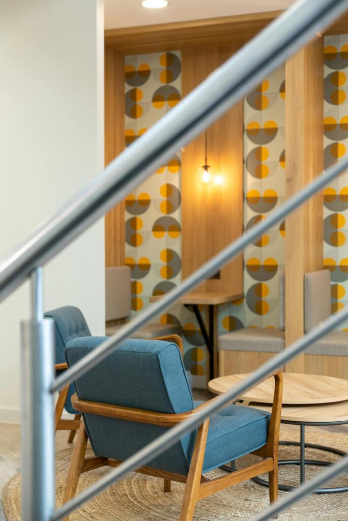 Botleigh Burlington Lobby  Oct 2210.jpg