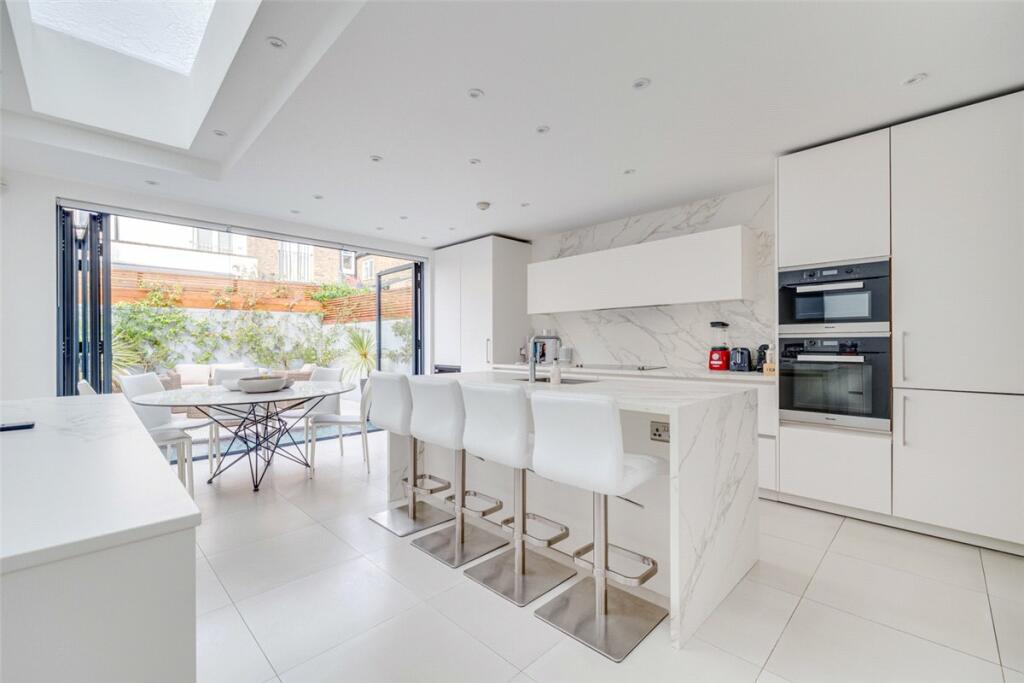 Main image of property: Ashington Road, London, SW6