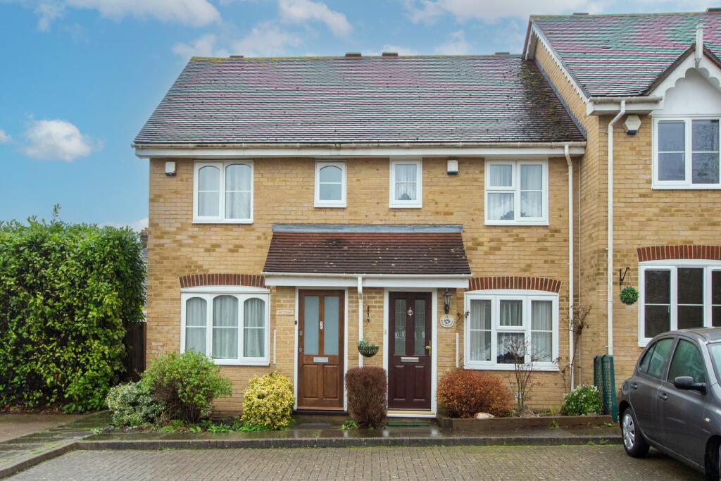 2 bedroom terraced house for sale in Nursery Gardens, Chislehurst, BR7