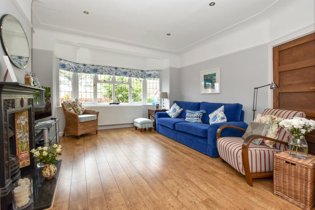 Additional property image - Lorne Gardens, Croydon, CR0