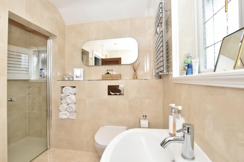 Additional property image - Lorne Gardens, Croydon, CR0