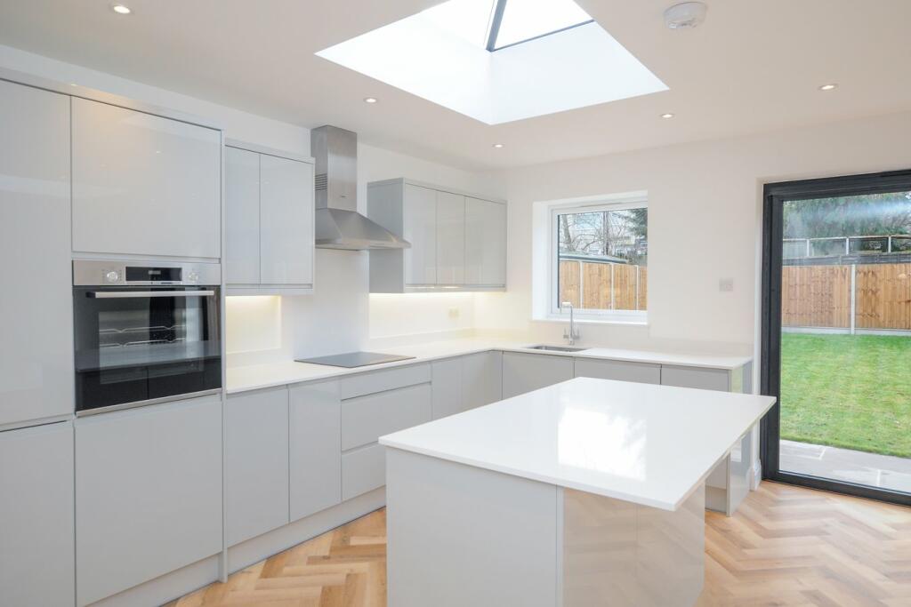 Additional property image - Lawrence Road, West Wickham, BR4