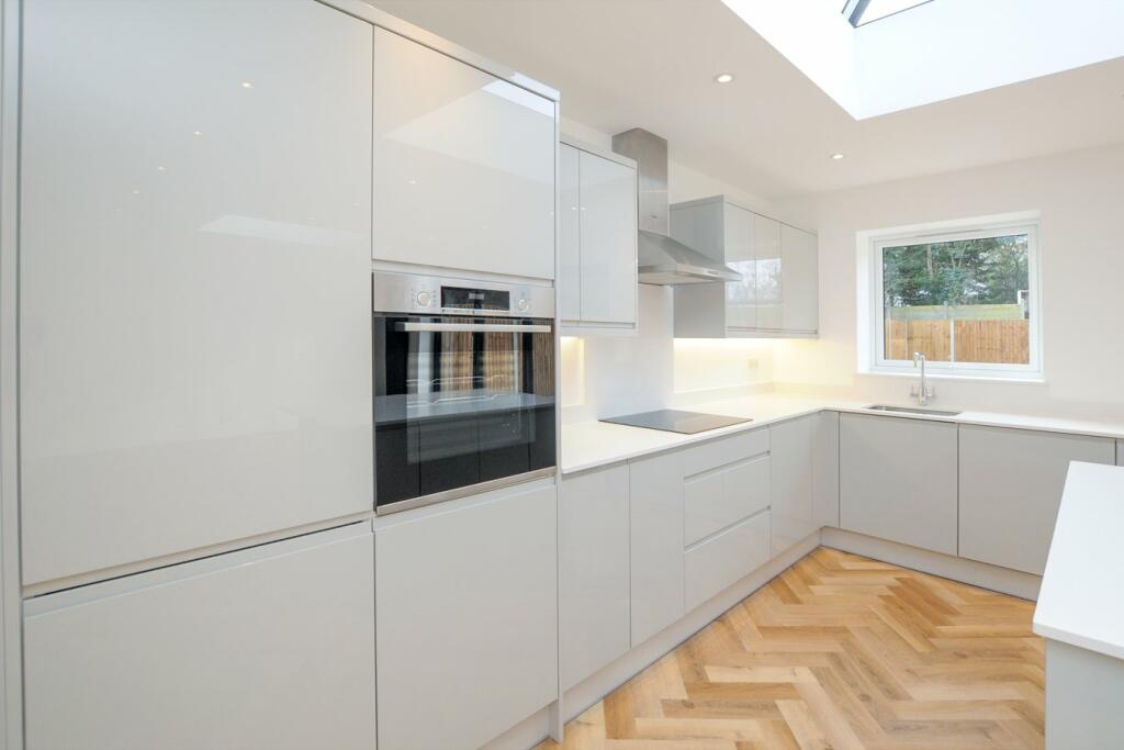 Additional property image - Lawrence Road, West Wickham, BR4