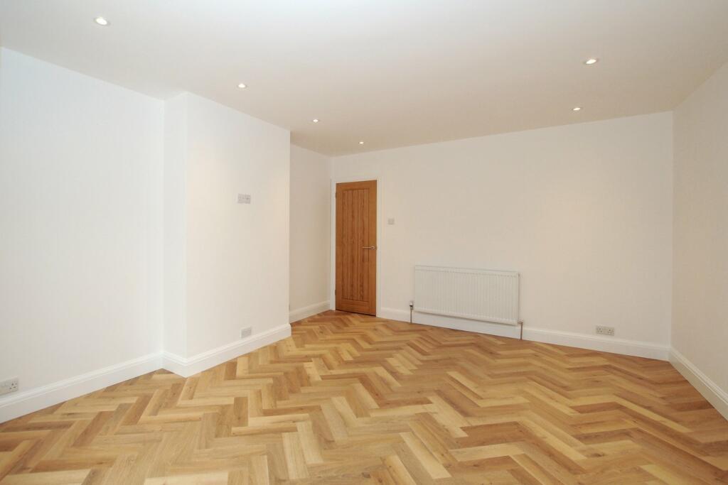 Additional property image - Lawrence Road, West Wickham, BR4
