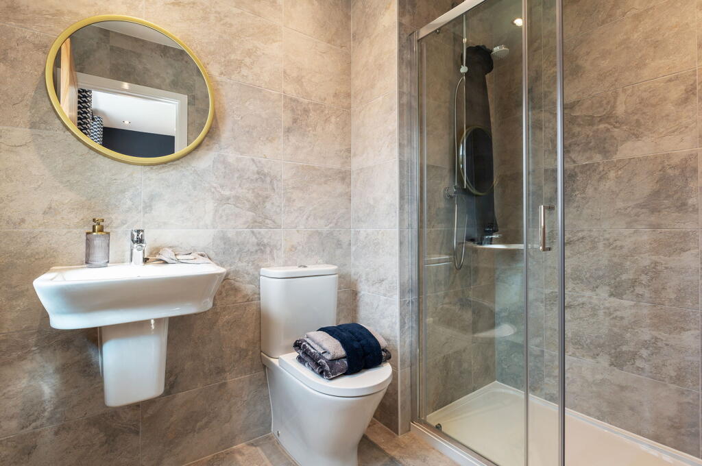 Additional property image - Birmingham Road,
Alcester,
B49 5EH