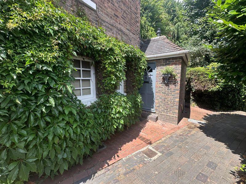 Main image of property: St. Marys Steps, Bridgnorth