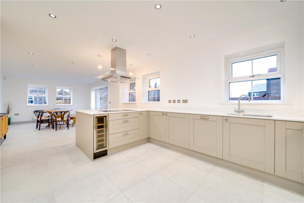 4 bedroom detached house for sale in Slingsby Close, Ferrensby, Near