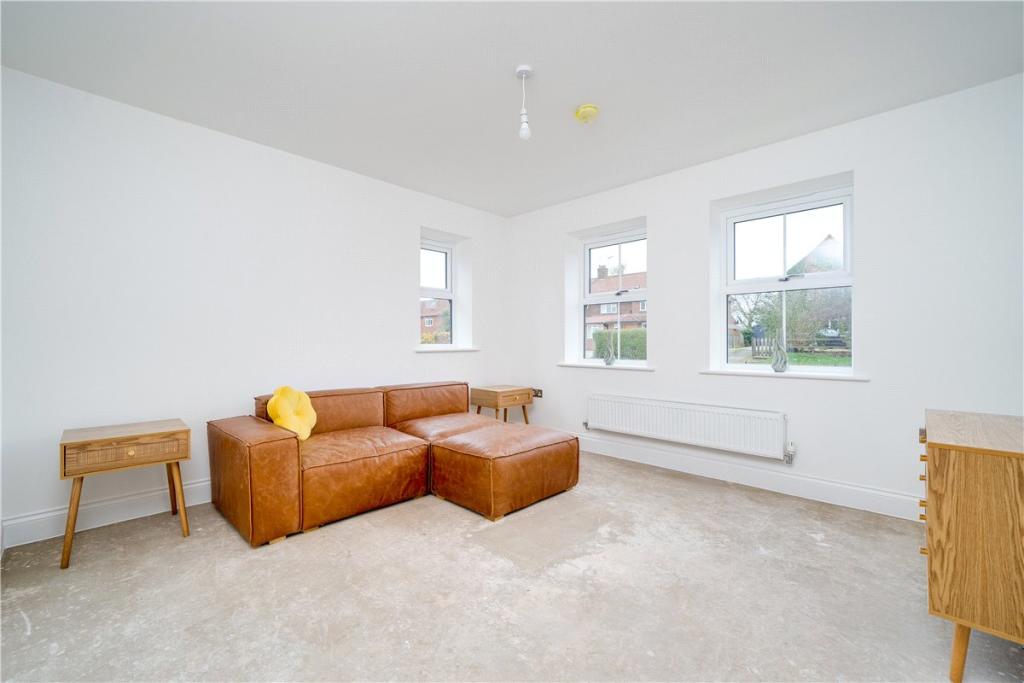 4 bedroom detached house for sale in Slingsby Close, Ferrensby, Near