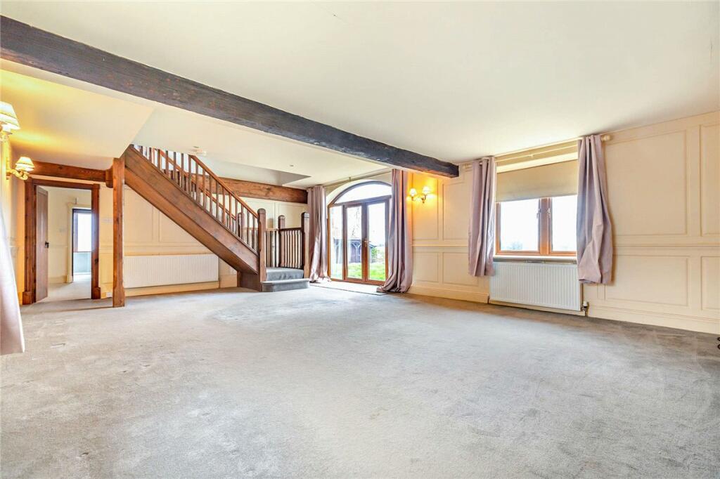 4 bedroom detached house for sale in Ryhill Pits Lane, Cold Hiendley