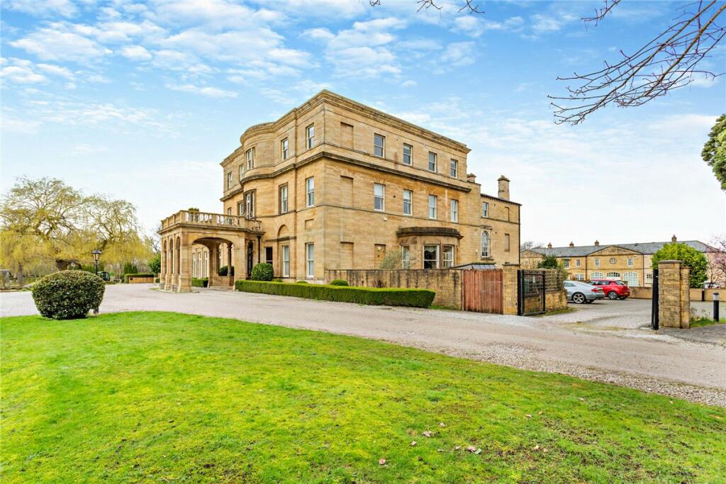 1 bedroom apartment for sale in 1 Ingmanthorpe Hall, Racecourse