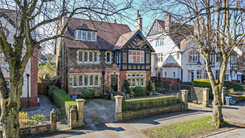 Main image of property: Harrogate, North Yorkshire, HG2