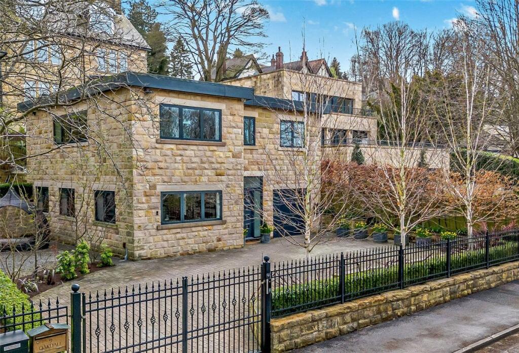 Main image of property: Oakdale, Harrogate, North Yorkshire, HG1