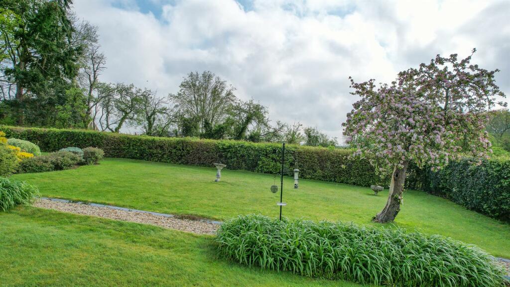 Additional property image - Wike Lane, Sambourne