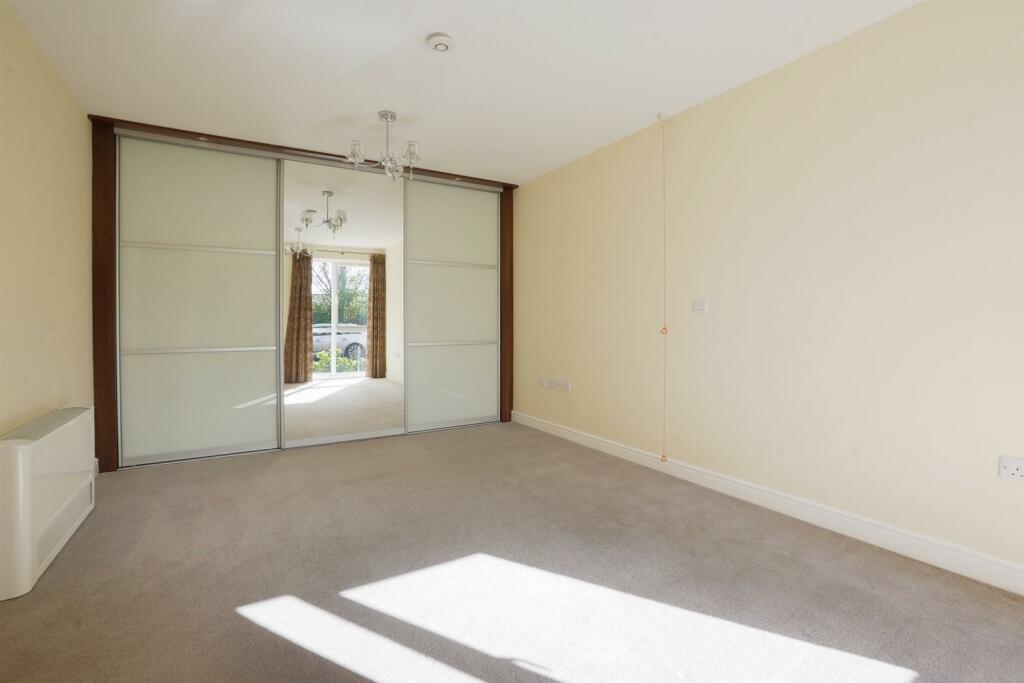 Additional property image - Main Street, Tiddington