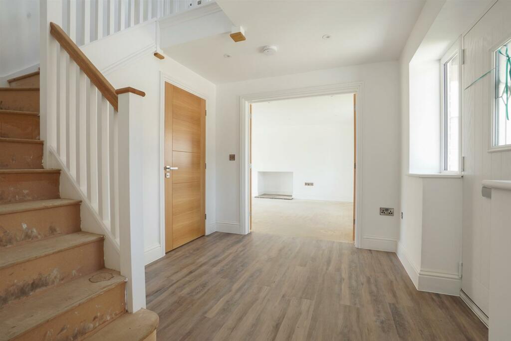 Additional property image - Arrowbank, Bidford-On-Avon, Alcester