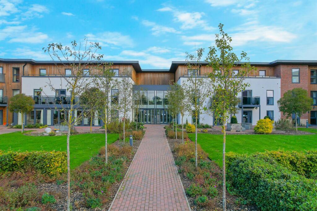Additional property image - Harvard Place, Springfield Close, Stratford-Upon-Avon