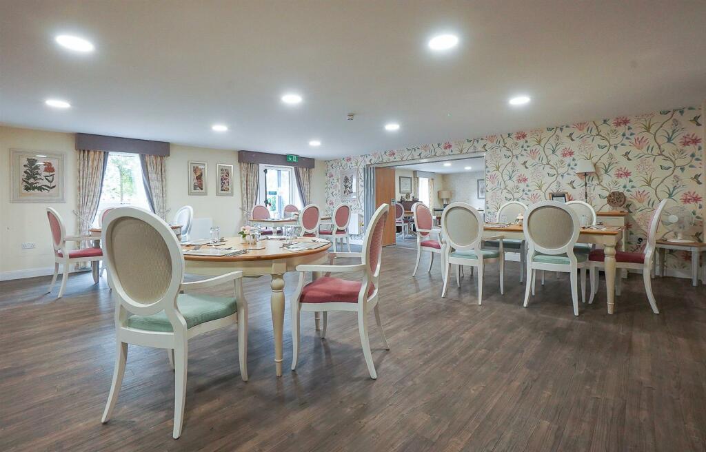 Additional property image - Harvard Place, Springfield Close, Stratford-Upon-Avon