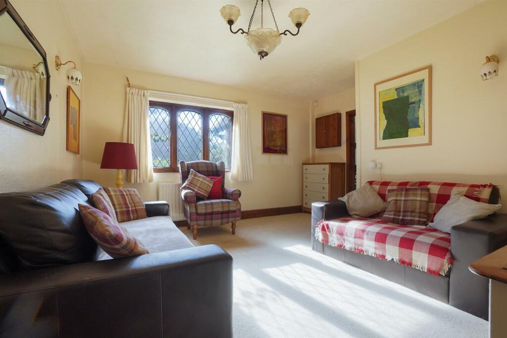 Additional property image - School Road, Snitterfield, Stratford-Upon-Avon