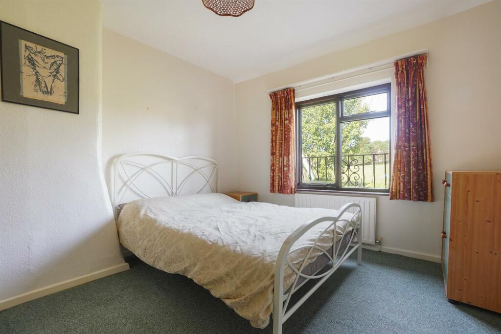 Additional property image - School Road, Snitterfield, Stratford-Upon-Avon