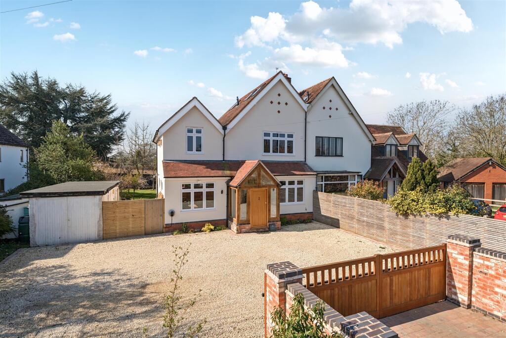 Main image of property: Binton Road, Welford On Avon, Stratford-Upon-Avon