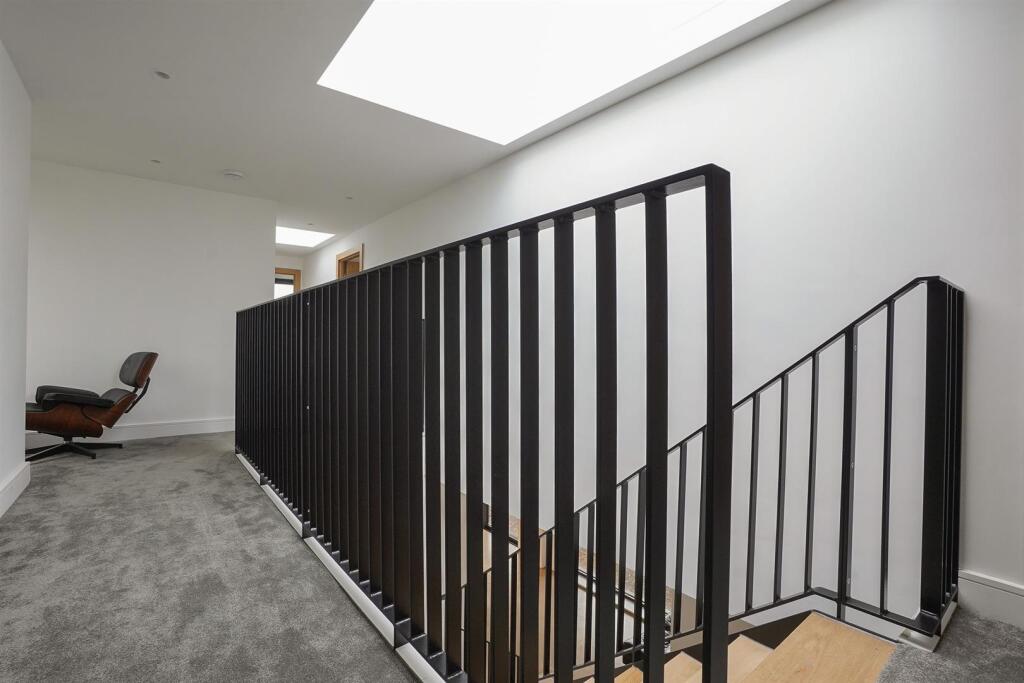 Additional property image - Alveston Lane, Alveston, Stratford-Upon-Avon