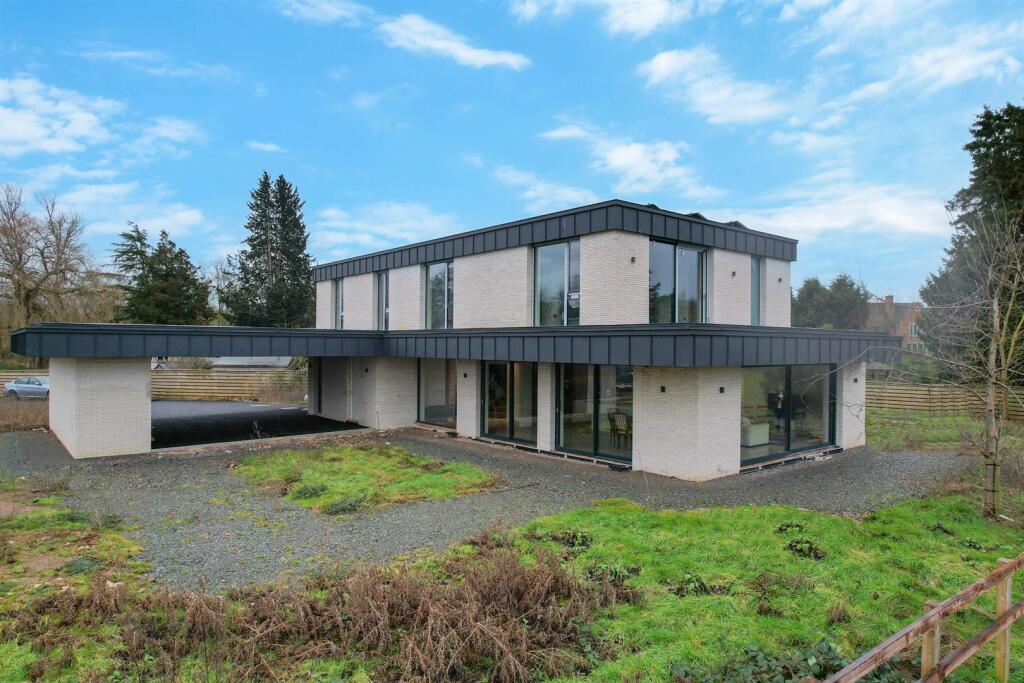 Additional property image - Alveston Lane, Alveston, Stratford-Upon-Avon