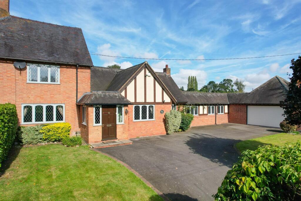 Main image of property: School Road, Snitterfield, Stratford-Upon-Avon