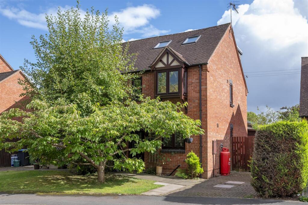 Main image of property: Nightingale Close, Great Alne, Alcester