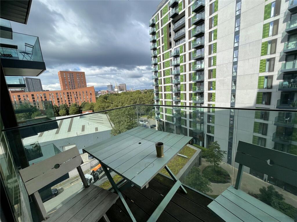 2 bedroom apartment for sale in Blackfriars, Salford, M3