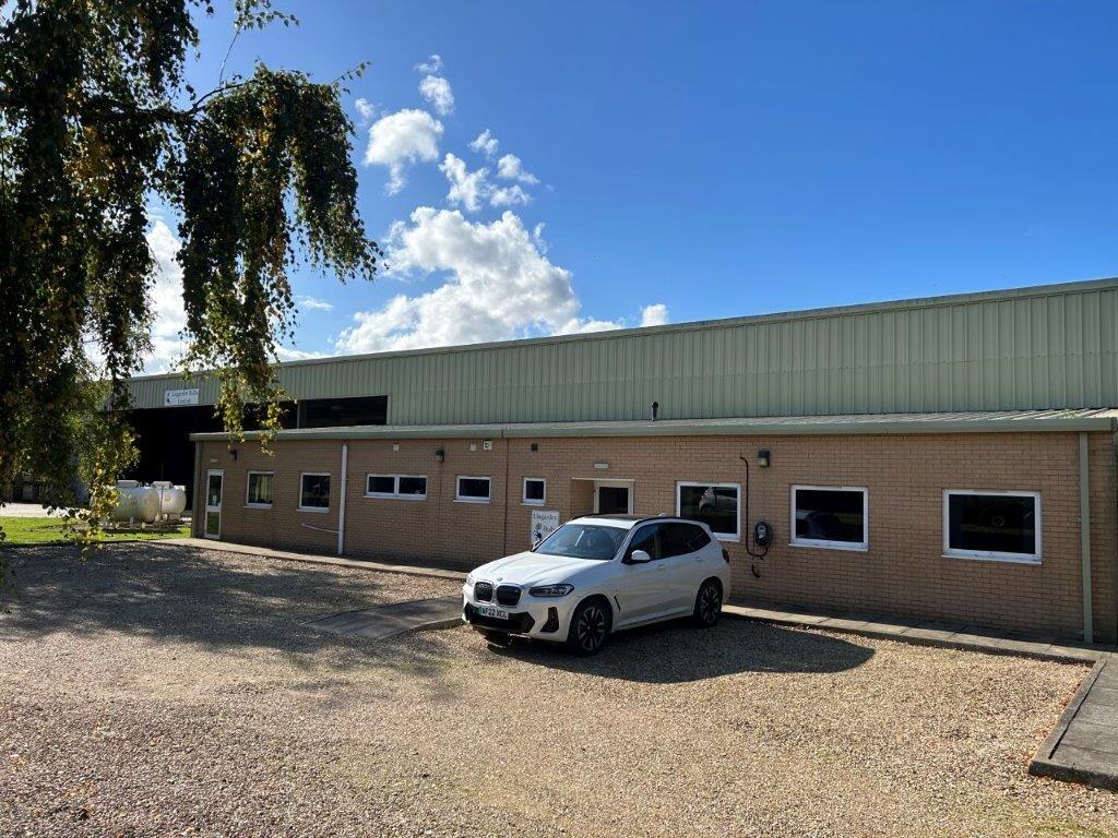 Main image of property: Wardentree Park, Pinchbeck PE11 3ZN