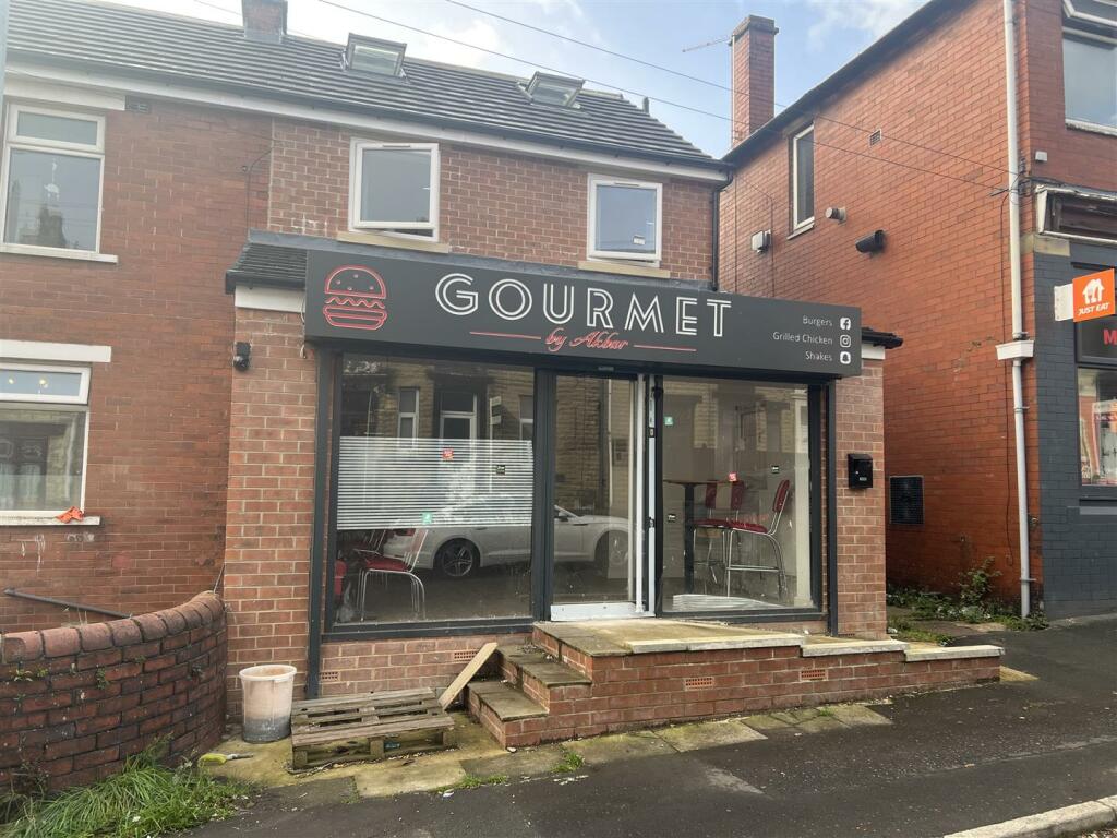 Commercial property for sale in Catherine Street, Elland, HX5